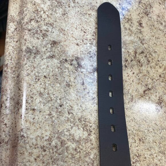 Vintage NWT men’s 3X (50-52) 7 hole punch black silver buckle belt - Picture 4 of 4